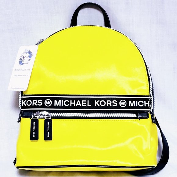 🌟Last One🌟🆕Michael Kors Kenly Medium Backpack - Picture 2 of 10